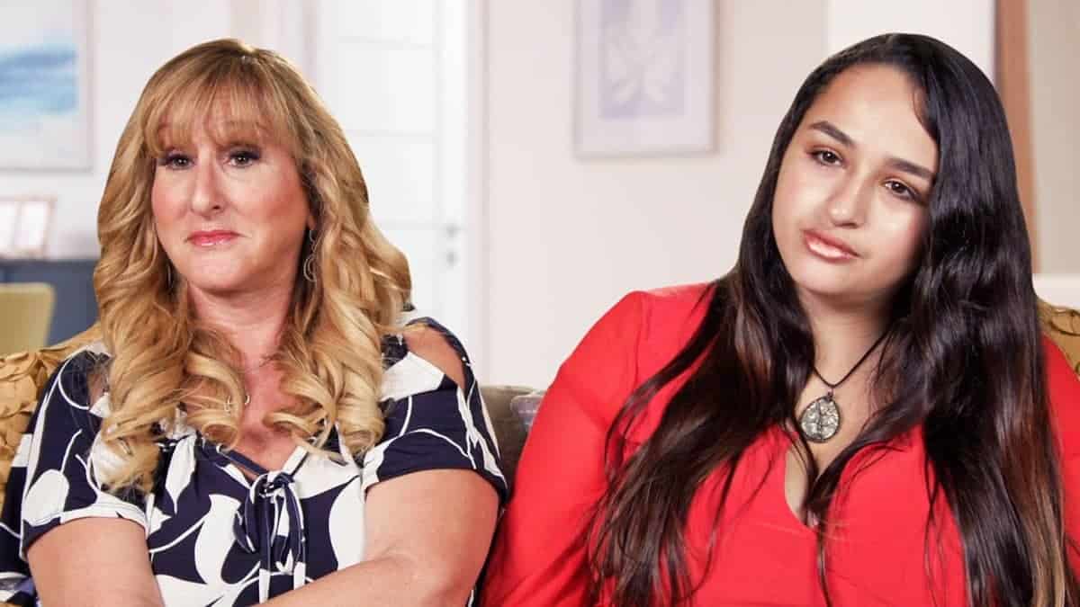 trans celebrity jazz jennings admits he still has mental issues after sex change 01